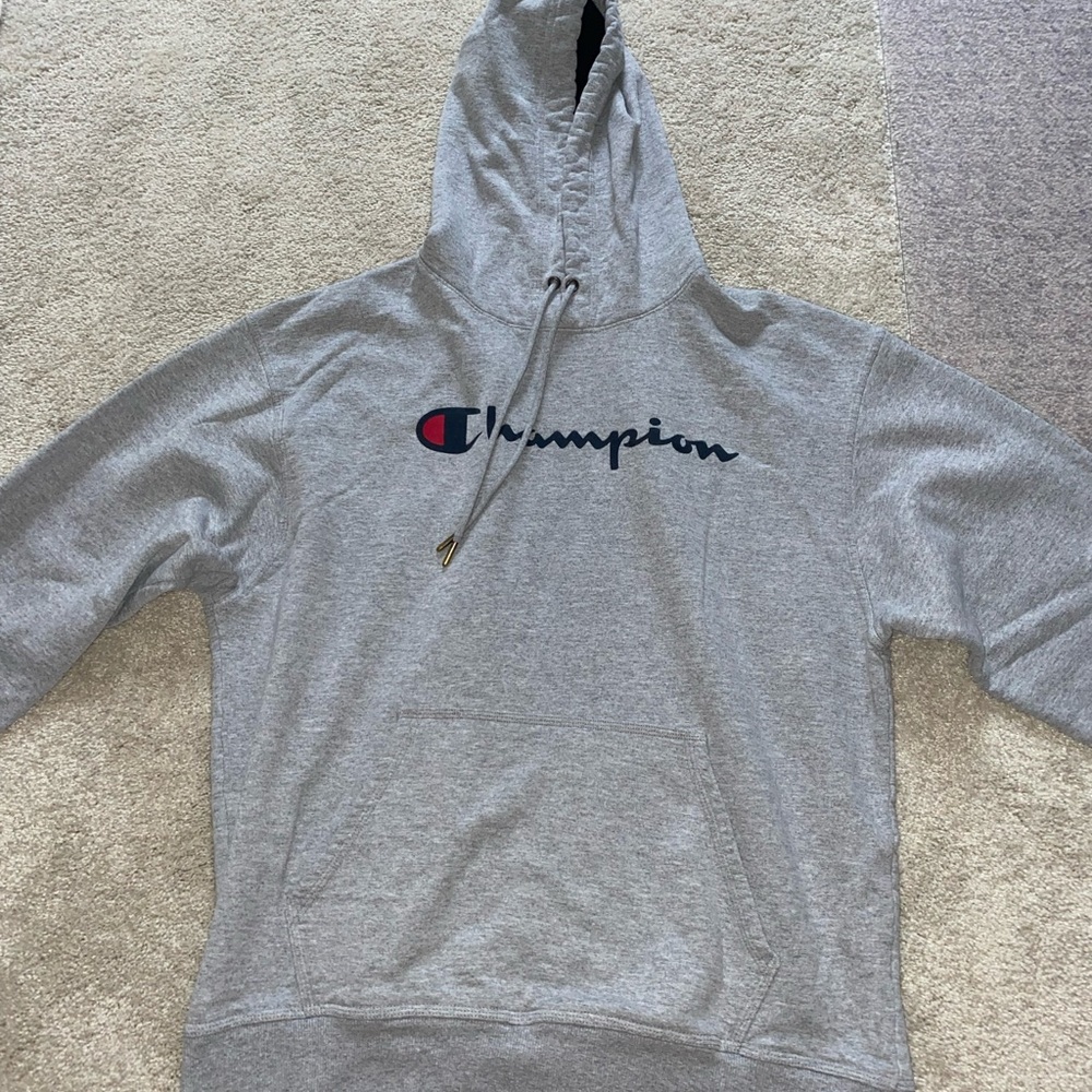 Men’s Champion grey hoodie